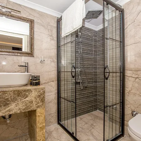 The Lea * ديديم